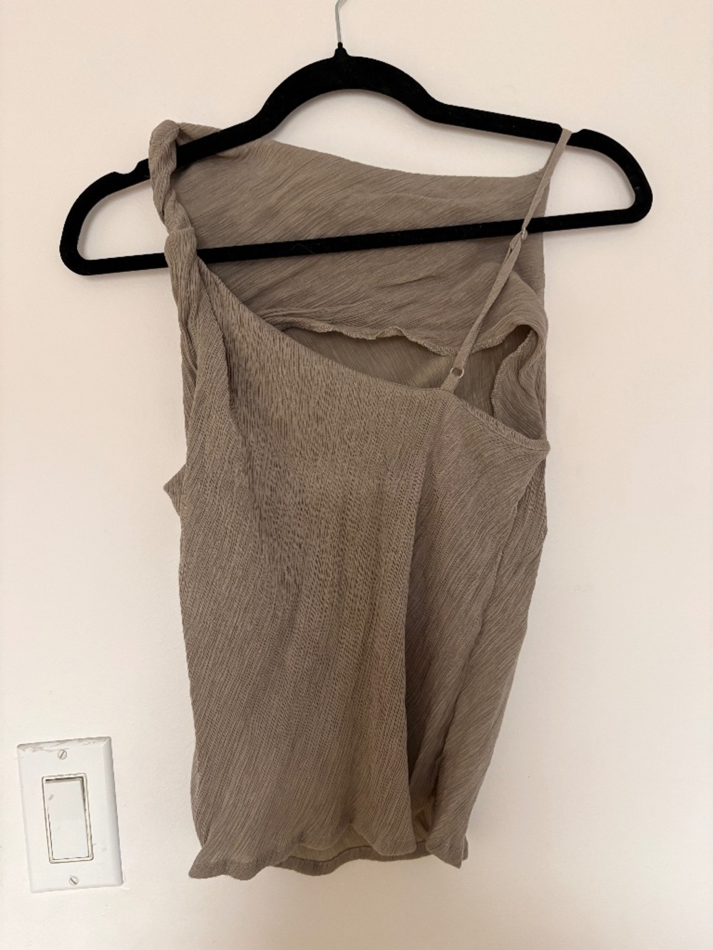 Fluid beige top